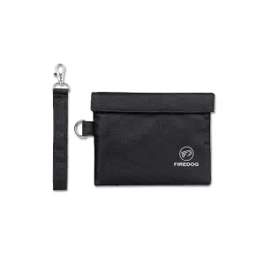 Geruchssichere Tasche mit Karbonfutter 17x14cm