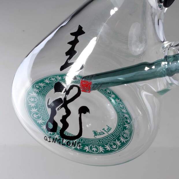 Black Leaf Glasbong QINGLONG Beakerbong
