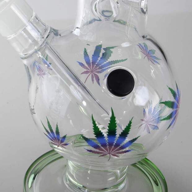 Black Leaf Glasbong Green Purple Leaves Icebong gebogen